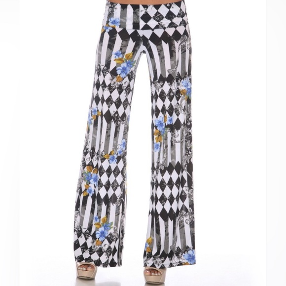 White Mark Pants - Blue Square Geometric Palazzo pants